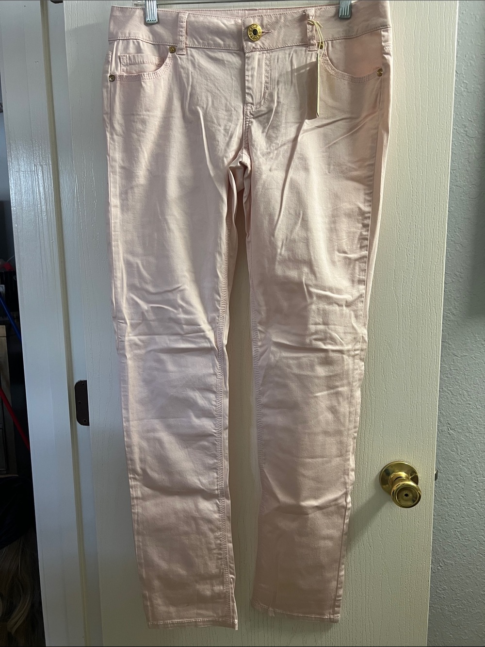 Guess Women's Pale Pink Skinny Jeans